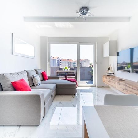 Apartment Maris Пула Екстериор снимка