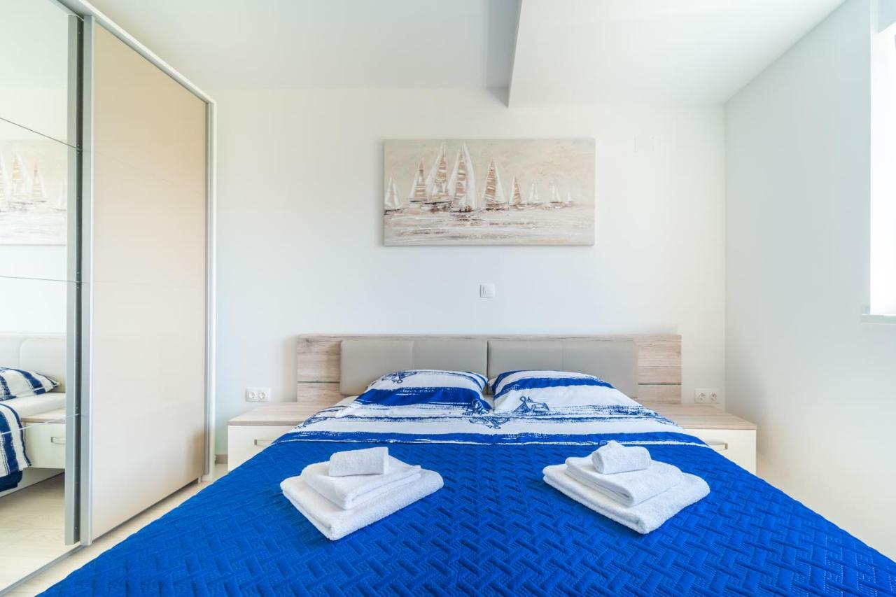 Apartment Maris Пула Екстериор снимка